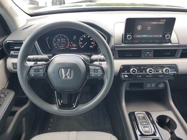used 2023 Honda Pilot car, priced at $30,598