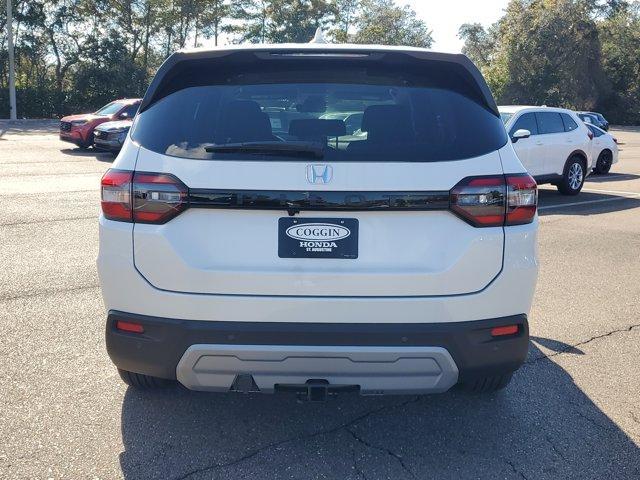 new 2025 Honda Pilot car, priced at $44,055