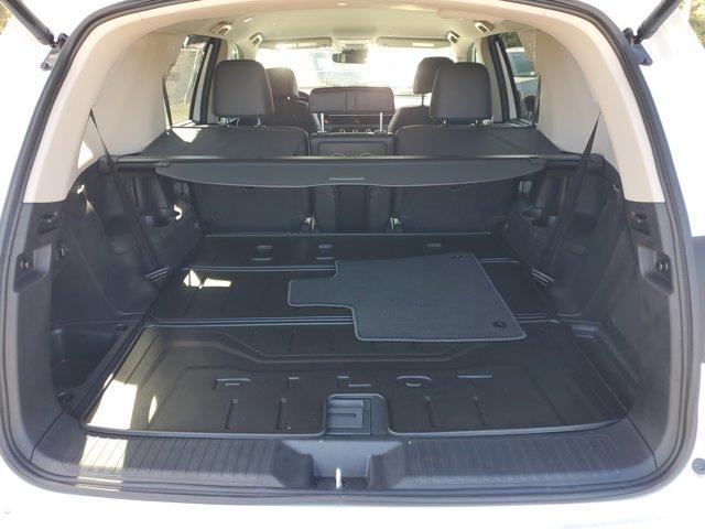 new 2025 Honda Pilot car, priced at $44,055