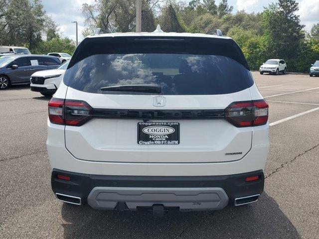 new 2025 Honda Pilot car, priced at $46,630