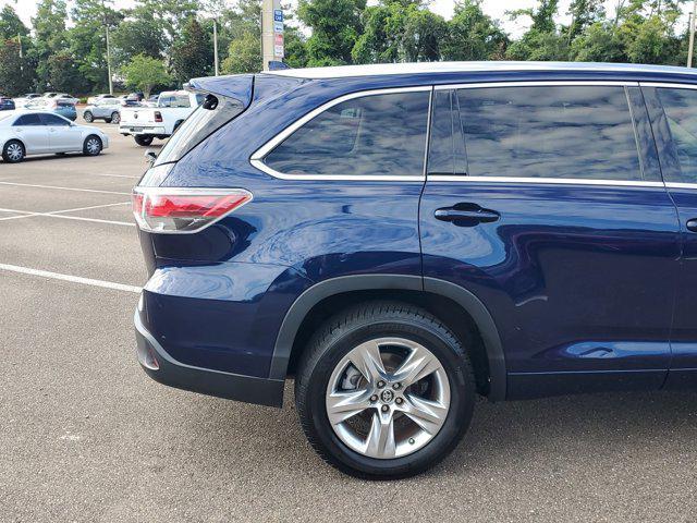 used 2016 Toyota Highlander car, priced at $18,850