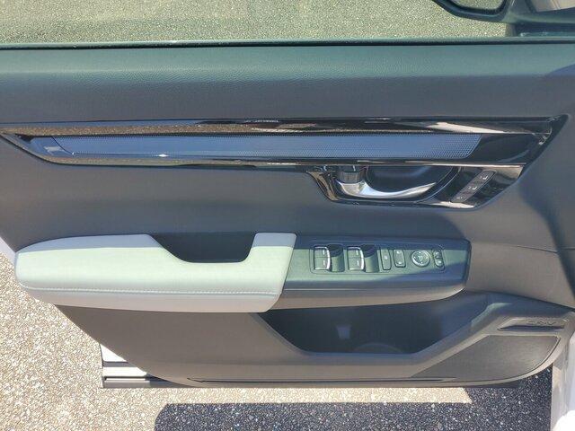used 2025 Honda CR-V car, priced at $34,500