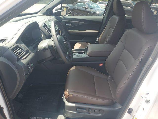 new 2025 Honda Ridgeline car, priced at $42,192