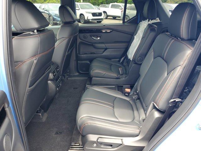 new 2025 Honda Pilot car, priced at $48,259