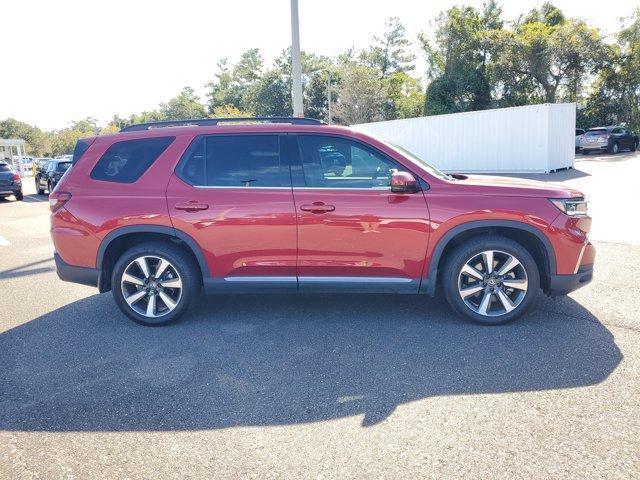 used 2023 Honda Pilot car, priced at $40,755