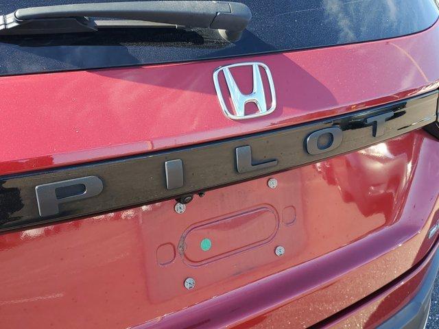 used 2023 Honda Pilot car, priced at $40,755