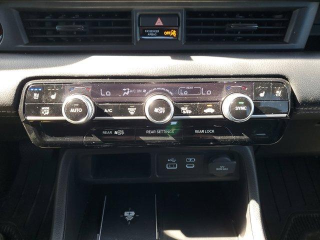 used 2023 Honda Pilot car, priced at $40,755