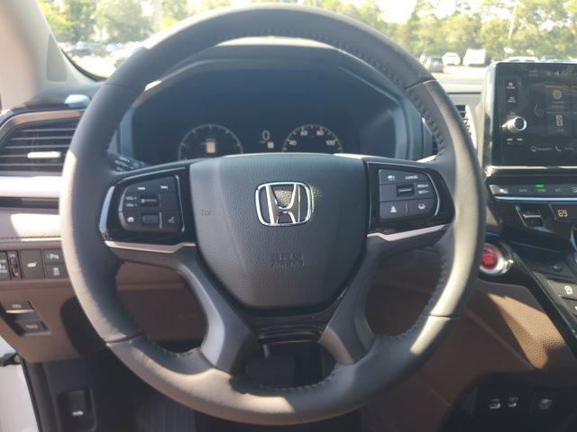 new 2026 Honda Odyssey car, priced at $45,715