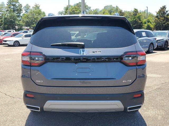 new 2025 Honda Pilot car, priced at $50,177