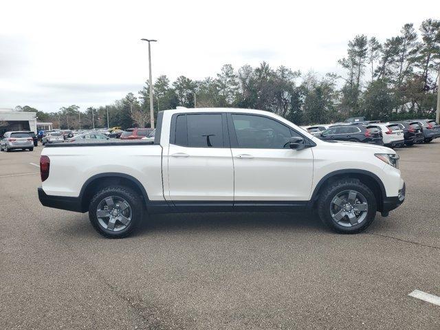 new 2025 Honda Ridgeline car, priced at $45,768