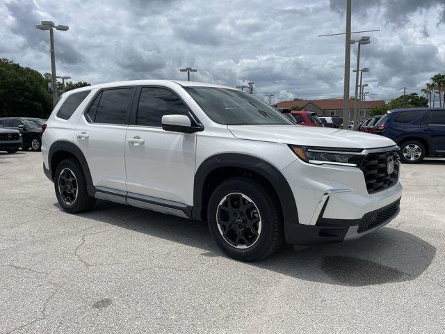 new 2025 Honda Pilot car, priced at $45,190