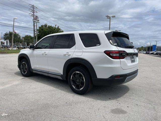 new 2025 Honda Pilot car, priced at $45,190