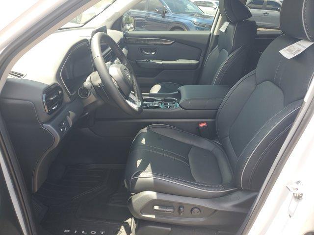 new 2025 Honda Pilot car, priced at $50,604