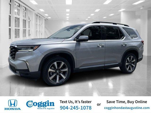 new 2025 Honda Pilot car, priced at $45,577