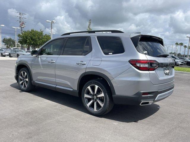 new 2025 Honda Pilot car, priced at $45,577