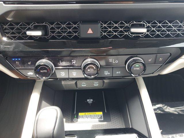 new 2025 Honda Accord Hybrid car, priced at $38,052