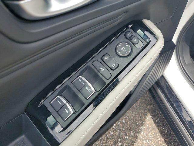 new 2025 Honda Accord Hybrid car, priced at $38,052