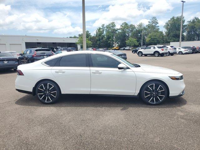 new 2025 Honda Accord Hybrid car, priced at $38,052