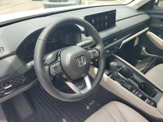 new 2025 Honda Accord Hybrid car, priced at $38,052