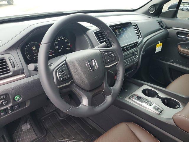 new 2025 Honda Ridgeline car, priced at $42,597