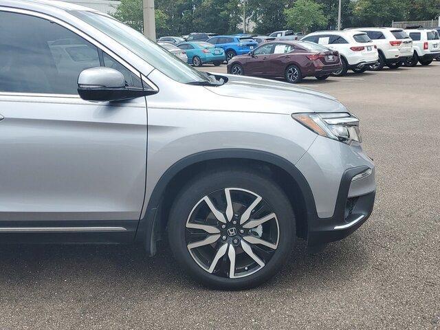 used 2022 Honda Pilot car, priced at $38,000