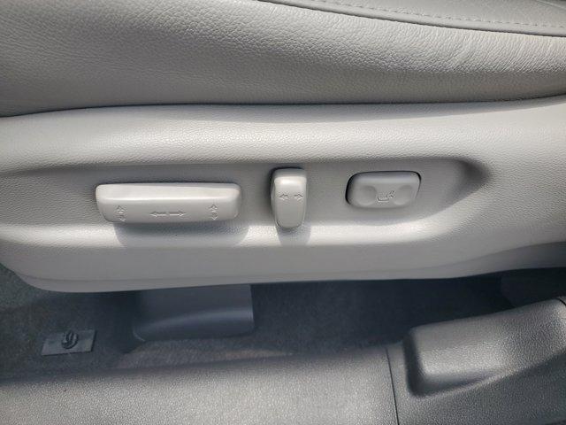 used 2022 Honda Pilot car, priced at $37,766