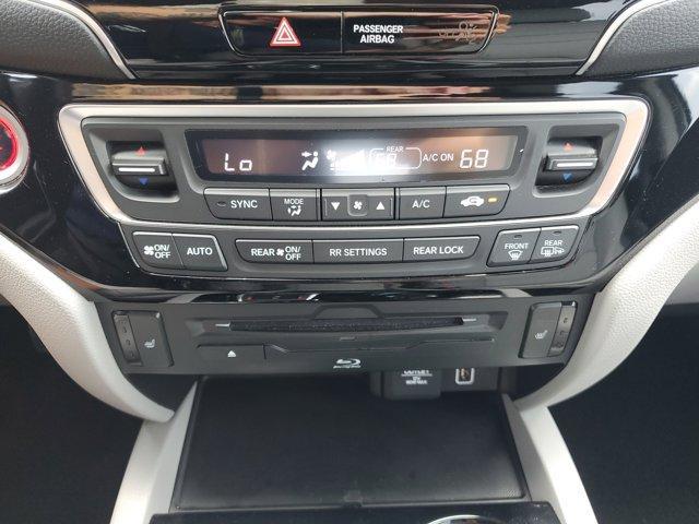used 2022 Honda Pilot car, priced at $37,766