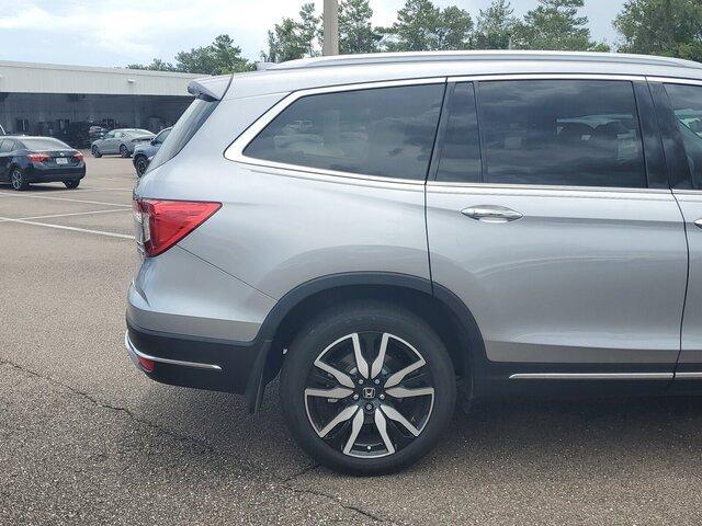 used 2022 Honda Pilot car, priced at $38,000