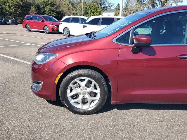 used 2017 Chrysler Pacifica car, priced at $11,877