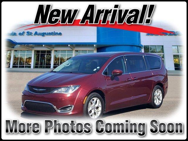 used 2017 Chrysler Pacifica car, priced at $11,988