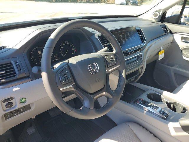 new 2025 Honda Ridgeline car, priced at $44,492