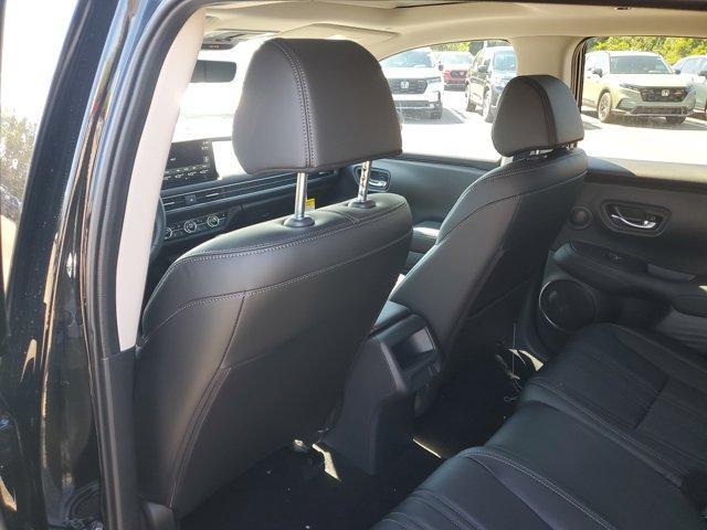 new 2026 Honda HR-V car, priced at $30,088