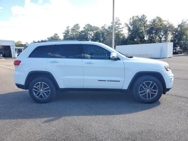 used 2017 Jeep Grand Cherokee car, priced at $14,455