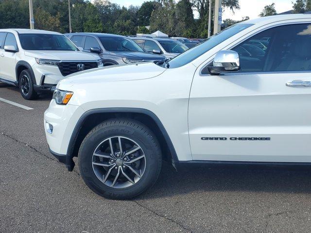used 2017 Jeep Grand Cherokee car, priced at $14,455