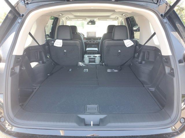 new 2025 Honda Pilot car, priced at $47,040