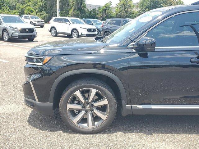 used 2023 Honda Pilot car, priced at $40,517