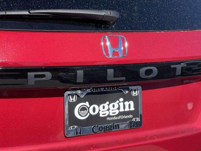 new 2025 Honda Pilot car, priced at $47,173