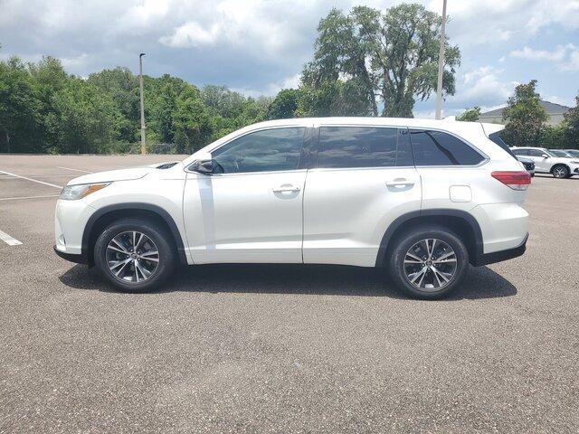 used 2018 Toyota Highlander car, priced at $17,988