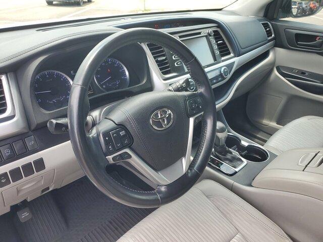used 2018 Toyota Highlander car, priced at $17,988
