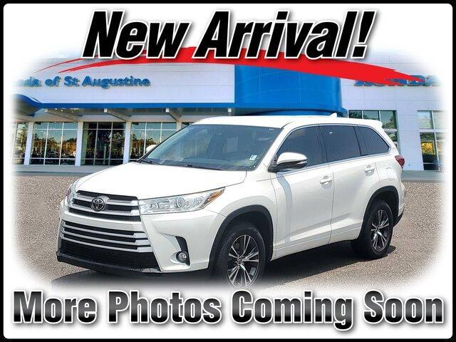 used 2018 Toyota Highlander car, priced at $17,988