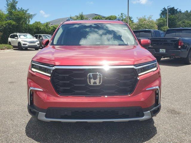 new 2025 Honda Pilot car, priced at $45,719