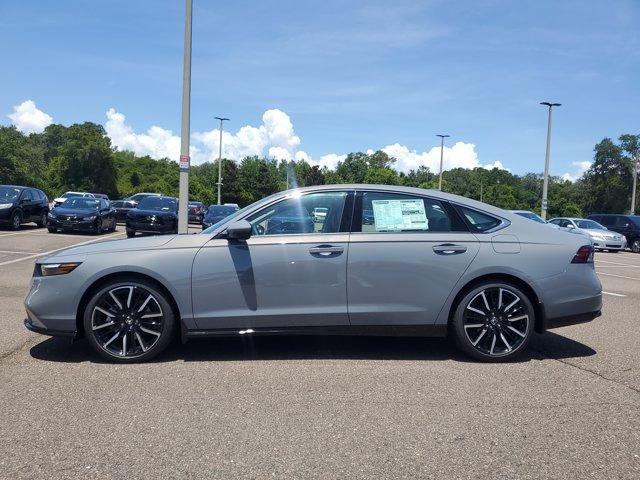 new 2025 Honda Accord Hybrid car, priced at $38,052