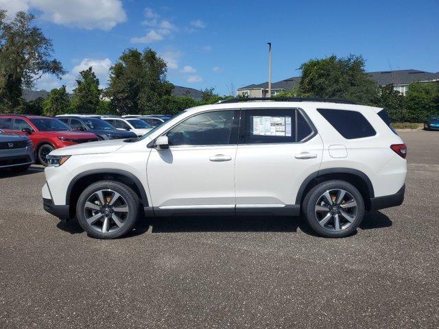 new 2025 Honda Pilot car, priced at $45,664