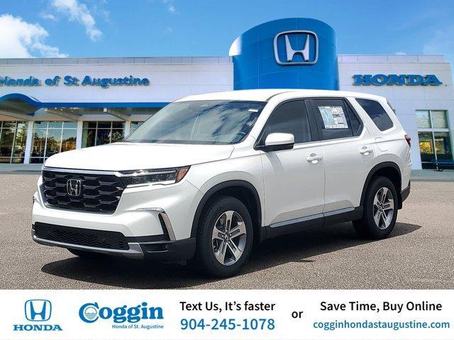 new 2025 Honda Pilot car, priced at $44,695