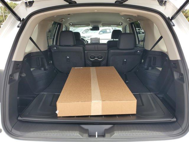 new 2025 Honda Pilot car, priced at $44,695