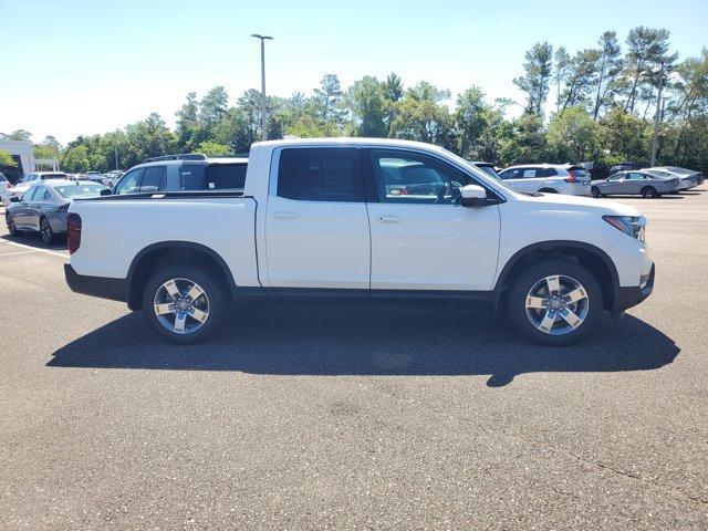 new 2025 Honda Ridgeline car, priced at $42,192