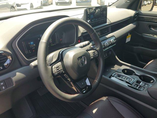 new 2025 Honda Pilot car, priced at $53,564