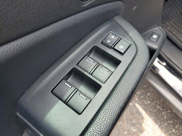 used 2022 Honda Pilot car, priced at $25,498