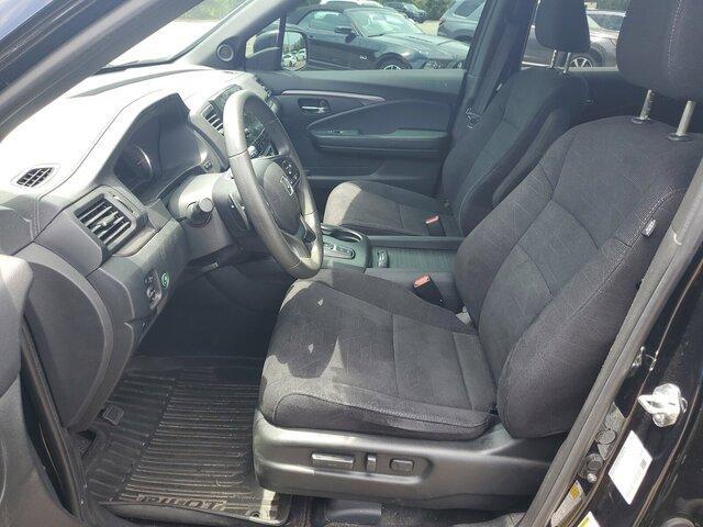 used 2022 Honda Pilot car, priced at $25,498