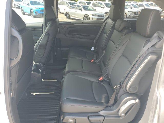 new 2026 Honda Odyssey car, priced at $43,095